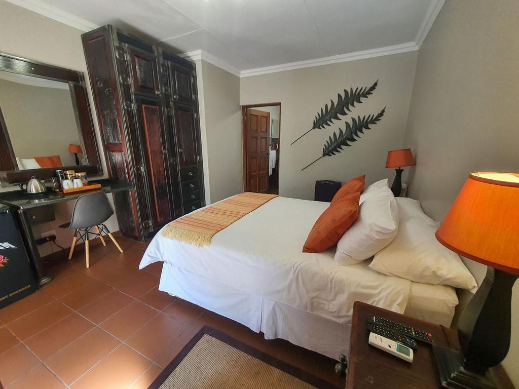 Micasa Sucasa Guesthouse Lephalale Екстериор снимка