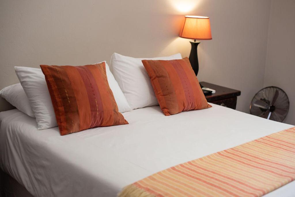 Micasa Sucasa Guesthouse Lephalale Екстериор снимка
