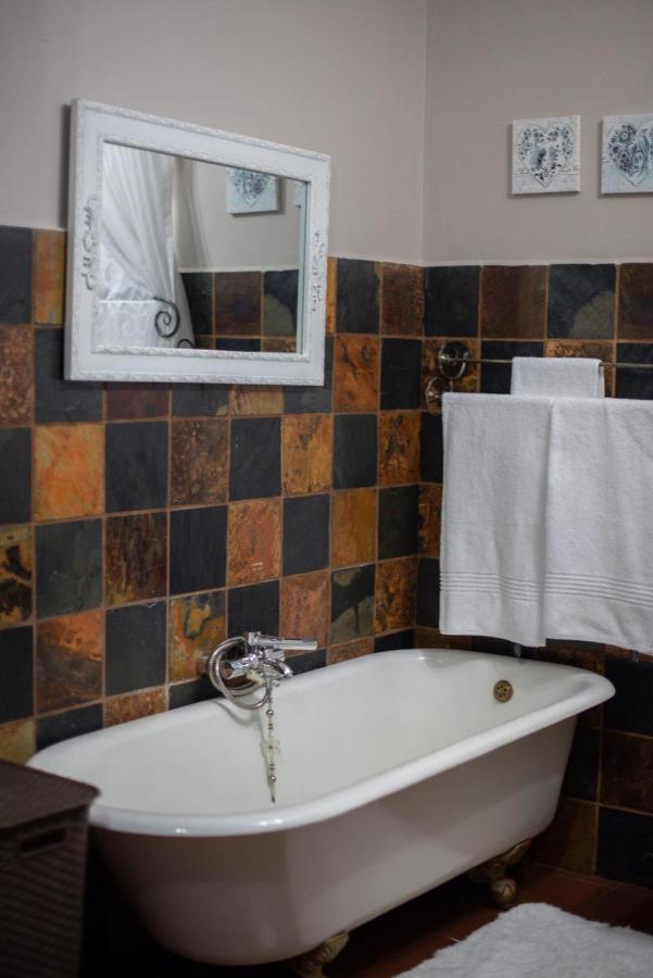 Micasa Sucasa Guesthouse Lephalale Екстериор снимка